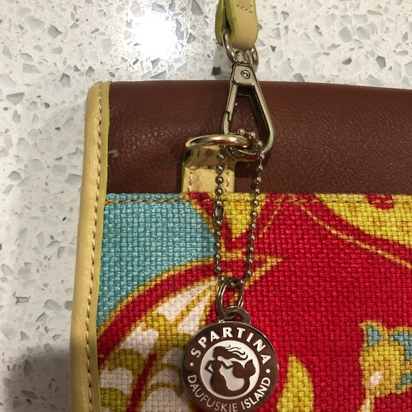 Crossbody Purse Spartina 449 Floral Paisley, Daufuskie Island, Small Crossbody - Picture 6 of 16